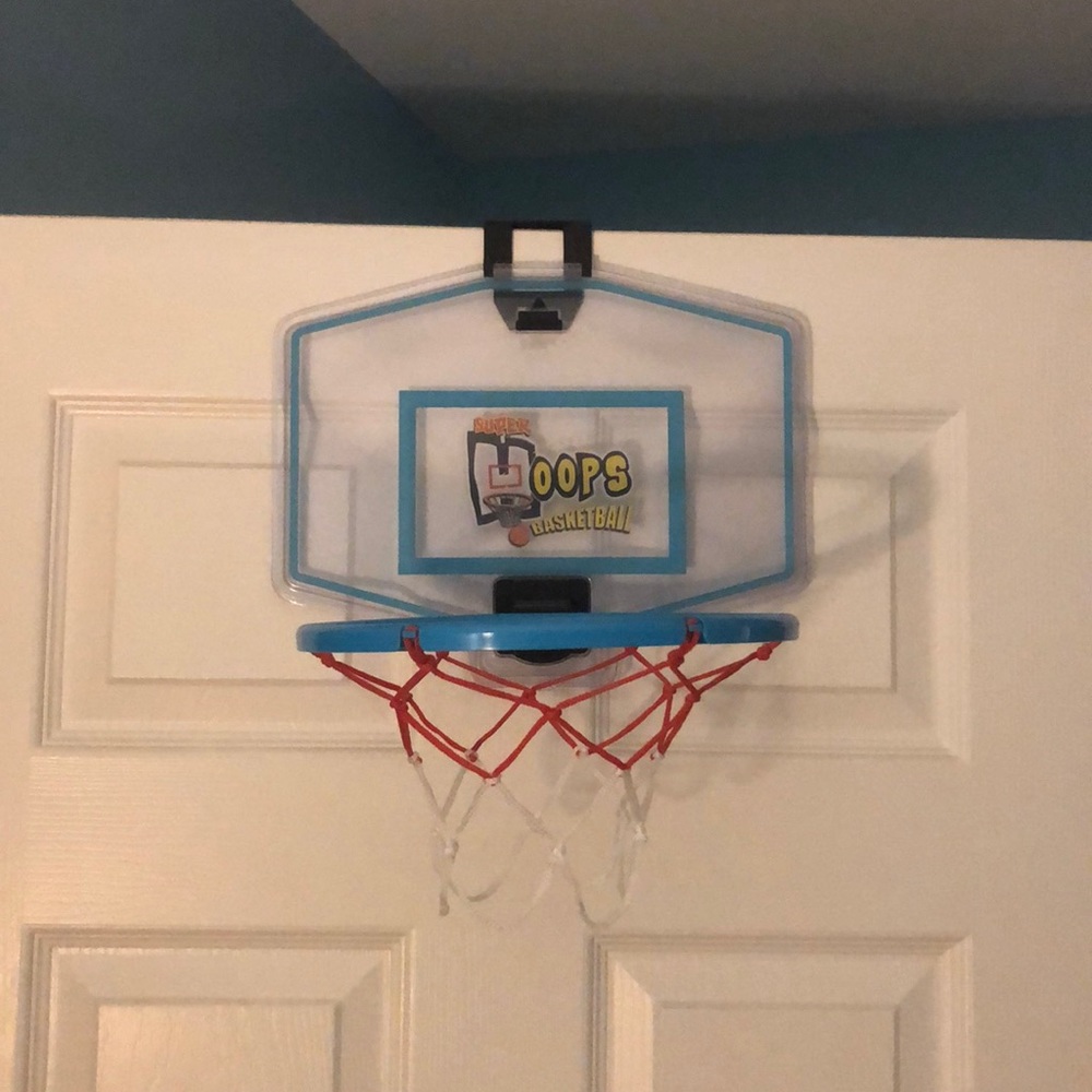 door basketball hoop